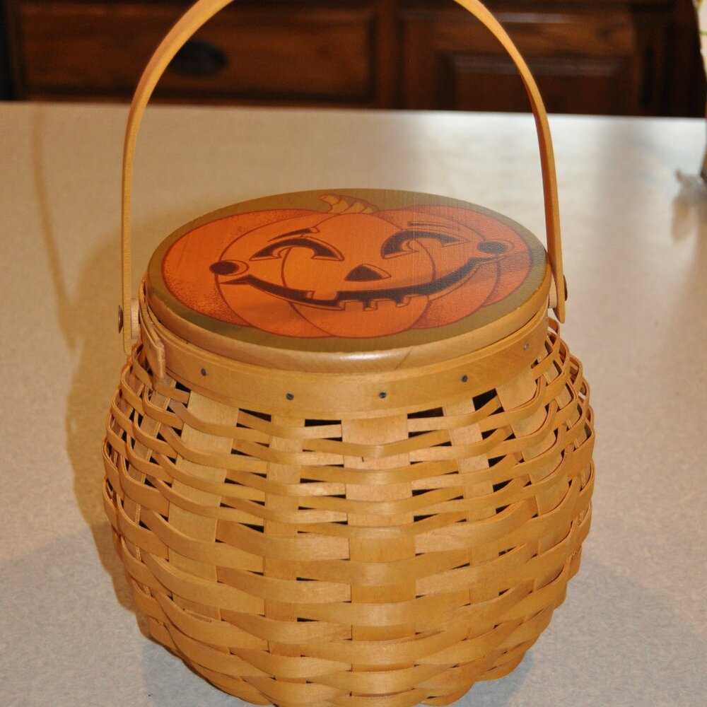 Longaberger Pumpkin basket with plastic protector and Jack o lantern lid